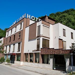 Hotel Liani Lovech Exterior photo