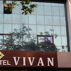 Hotel Vivan Gandhinagar Exterior photo