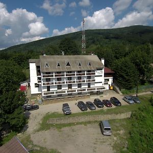 Hotel Cabana Claris Văliug Exterior photo