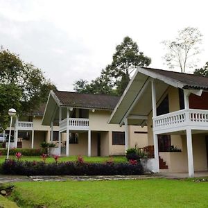 Selabintana Conference Resort Sukabumi Exterior photo