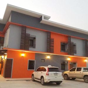 Hotel Two Fo House Kanchanaburi Exterior photo