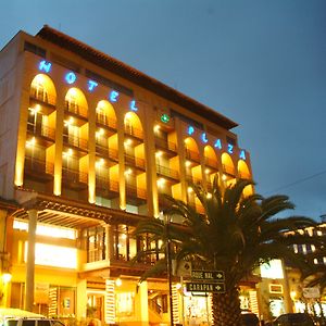 Plaza Uruapan Hotel Exterior photo