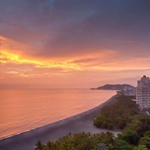 Hotel Irotama Lago Santa Marta  Exterior photo