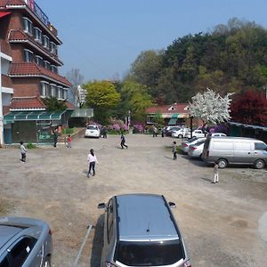 Gyerim Sanjang Motel Chuncheon Exterior photo