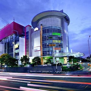 Favehotel Pluit Junction Yakarta Exterior photo