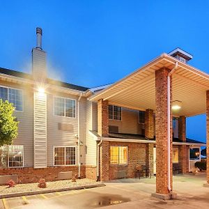 Best Western Flora Inn Exterior photo