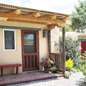 Casa Gallina - An Artisan Inn Taos Exterior photo