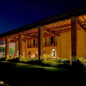 Santellone Resort Brescia Exterior photo