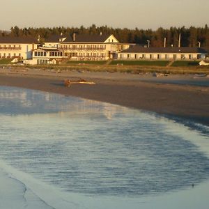 Hotel Motel Belle Plage Matane Exterior photo