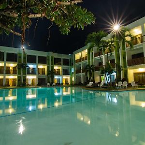 Apple Tree Resort y Hotel Cagayán de Oro Exterior photo