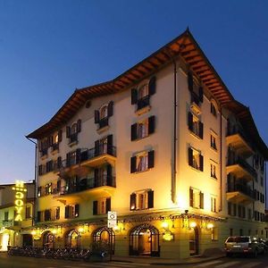 Hotel Goya Forte dei Marmi Exterior photo