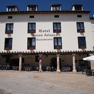 Hotel Nuevo Arlanza Covarrubias Exterior photo