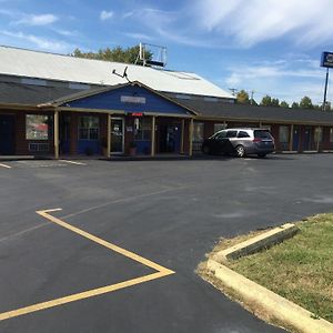 Economy Inn St. James Exterior photo