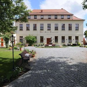 Ringhotel Schloss Tangermünde Exterior photo