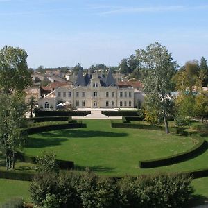 Chateau De Lussac Lussac  Exterior photo