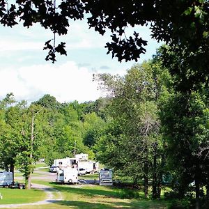 Kentucky Lake Resort & Rv Park Gilbertsville Exterior photo