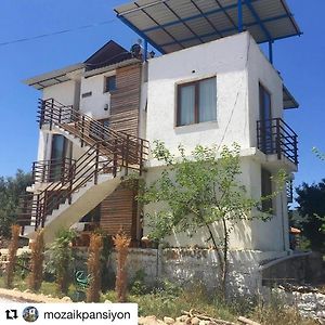 Mozaik Pansiyon Bed and Breakfast Sarıbelen Exterior photo