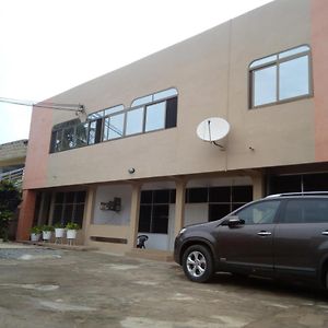 Salleria Annex Awoshie Exterior photo
