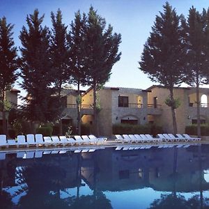 West Bekaa Country Club Hotel Exterior photo