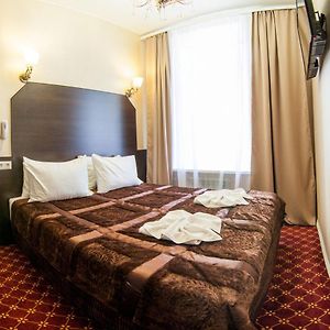 Rooms Grand On Kronverksky San Petersburgo Exterior photo