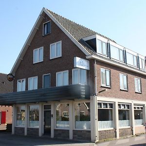 Hotel 'T Meertje Vinkeveen Exterior photo