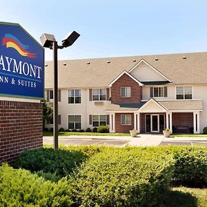 Baymont By Wyndham Wichita East Hotel Exterior photo