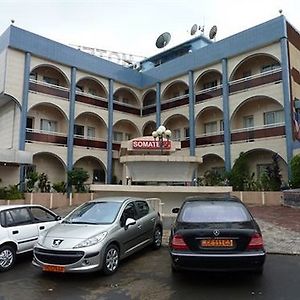 Hotel Somatel Douala Exterior photo