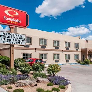 Econo Lodge Inn&Suites Santa Fe Exterior photo