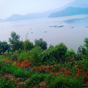 Begnas Lake Front Guest House Pokhara Exterior photo