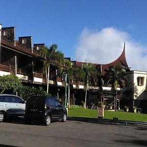 Campago Resort Hotel Bukittinggi Exterior photo