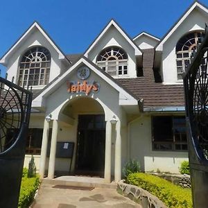 Taidy'S Suites - Kericho Exterior photo