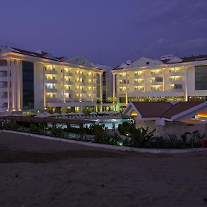 Roma Beach Resort & Spa (Adults Only) Side Exterior photo