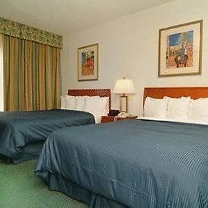 Clarion Suites Yuma Room photo