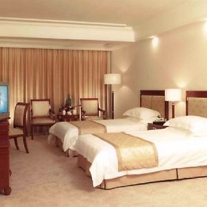 Hotel 7 Days Premium-Shenyang North Railway Station North Square Room photo