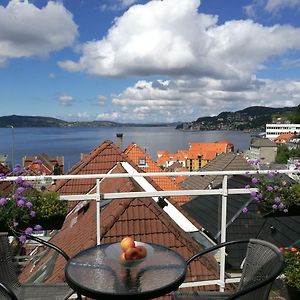 Apartamento Penthouse With Perfect Location And Spectacular View Bergen Exterior photo