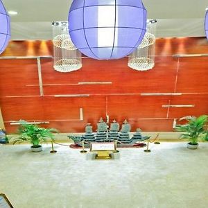 Zhengfei International Hotel Zhengzhou Interior photo