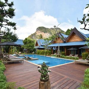 The Nine Thipthara Klongson Resort Ban Nong Thale Exterior photo