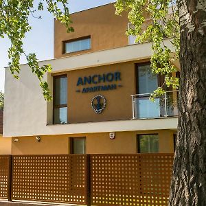 Anchor Apartman By Hellobalatonlelle Bed and Breakfast Exterior photo