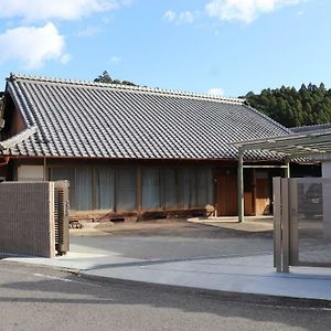 Guest House Ilonggo Tsu Exterior photo