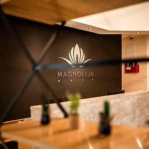 Hotel Magnolia Tivat Exterior photo