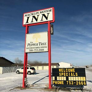 Macklin Motor Inn Exterior photo