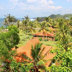 Desa Limasan Resort Kalak Exterior photo