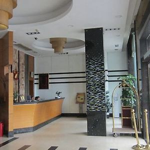 Jiujiang Hotel Interior photo