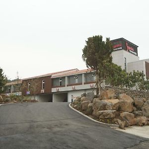 Ignis Motel Jeju Exterior photo