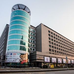 Fullon Hotel Taoyuan Airport Access Mrt A8 Guishan Exterior photo