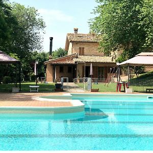 Country House della Posta Bed and Breakfast Maiolati Spontini Exterior photo