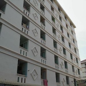 Kimhant Apartment Bang Lamung Exterior photo