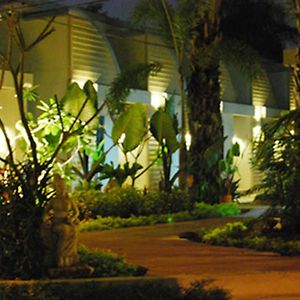 Cha-Baa Resort Rayong Exterior photo