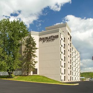 Hotel Doubletree By Hilton Pittsburgh - Meadow Lands Washington Exterior photo