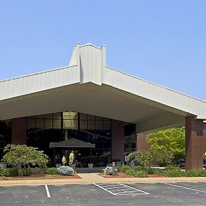 Hotel Ramada By Wyndham Bettendorf Exterior photo